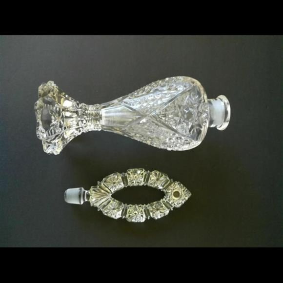 Large 10" Crystal Vintage Perfume Bottle Ornate Dauber Stopper - Picture 4 of 9